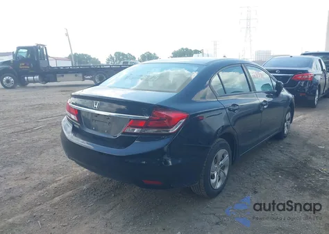 2015 Honda Civic Lx z USA, uszkodzony, nr VIN 19XFB2F58FE119742